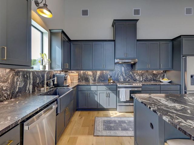 102 N Creek CT, Bertram, TX 78605