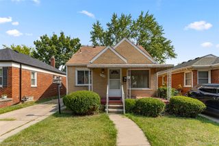 1184 Farnham Avenue, Lincoln Park, MI 48146