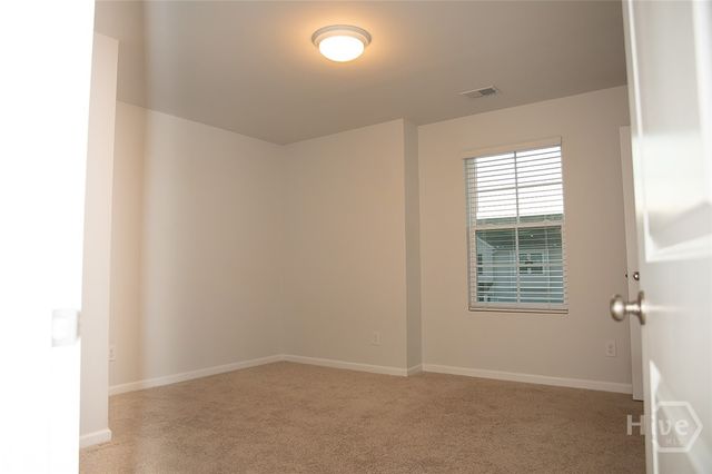 112 Bradley Drive, Springfield, GA 31329