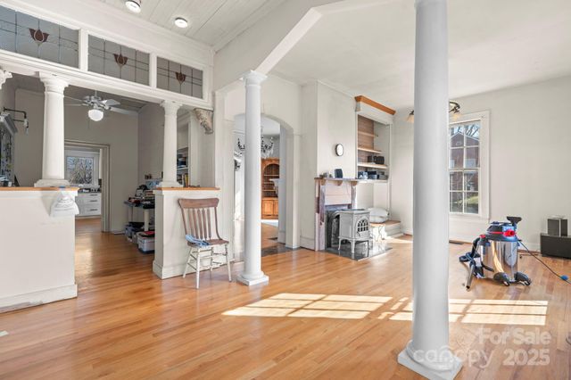 335 Eastview Street, Morganton, NC 28655