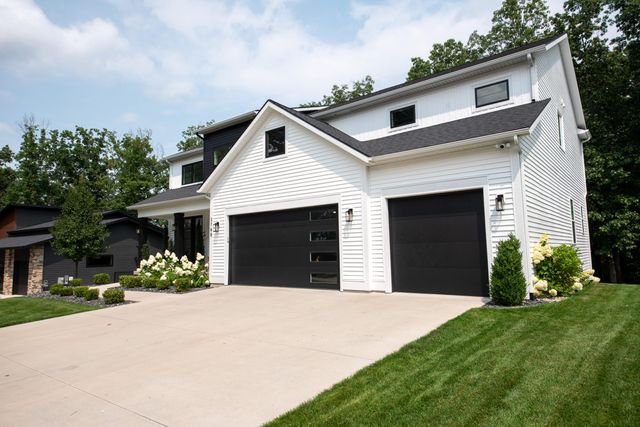 3788 Siebers Lane Ne, Plainfield Twp, MI 49525