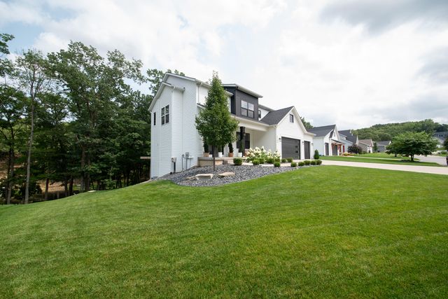 3788 Siebers Lane Ne, Plainfield Twp, MI 49525