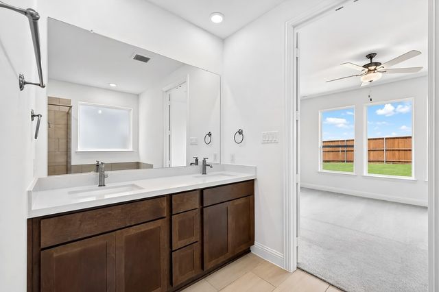 546 Wisteria Street, Oak Point, TX 75068
