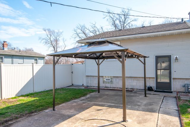 2650 Hancock Street, Lake Station, IN 46405