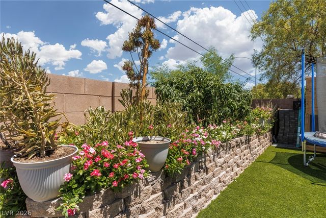 5148 Stonecrop Street, North Las Vegas, NV 89031