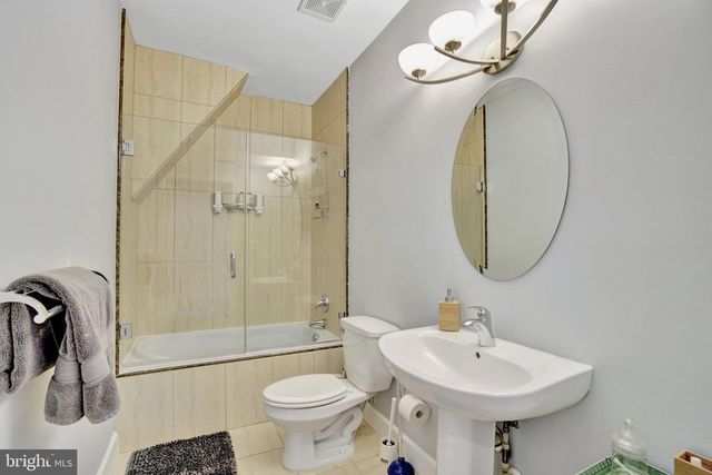714 WYTHE ST, Alexandria, VA 22314