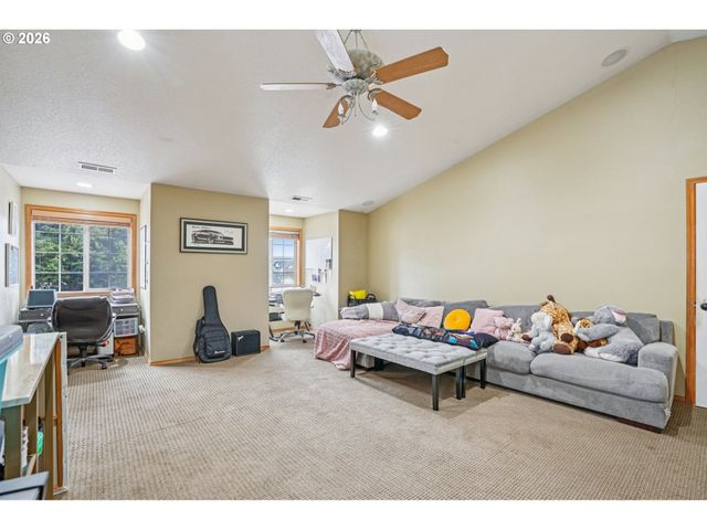 1612 Se 187TH Pl, Vancouver, WA 98683