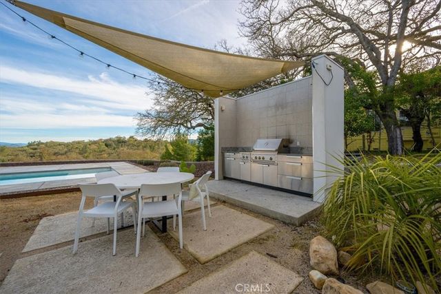 8980 Junipero, Atascadero, CA 93422