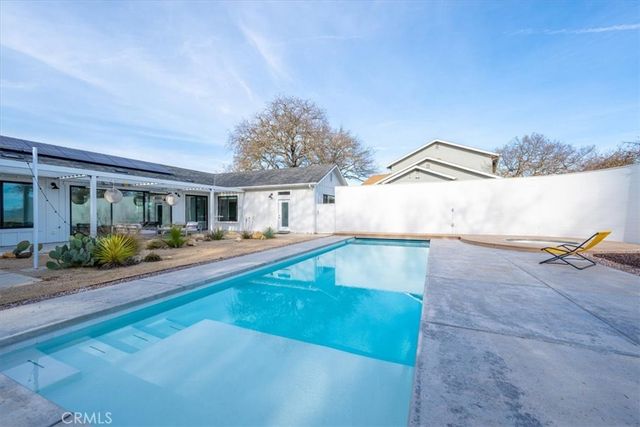 8980 Junipero, Atascadero, CA 93422