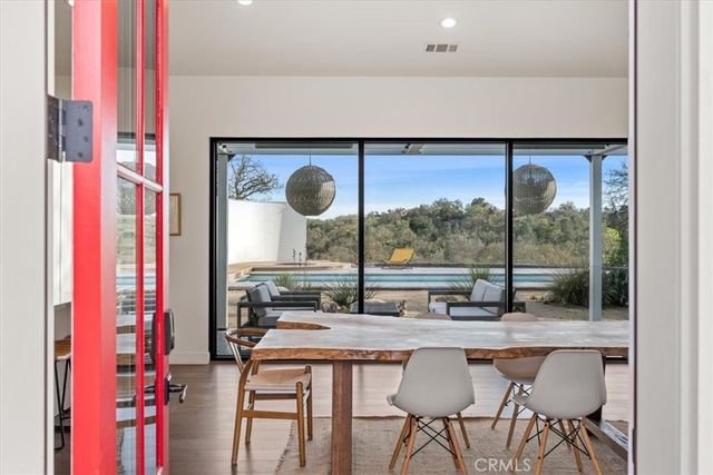 8980 Junipero, Atascadero, CA 93422