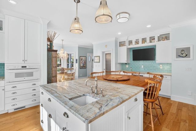 25 Painted Cottage, Plymouth, MA 02360