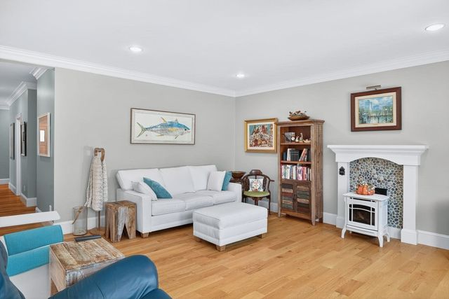 25 Painted Cottage, Plymouth, MA 02360