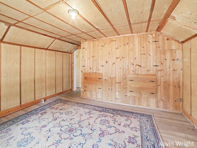 14337 State Road, Nunica, MI 49448