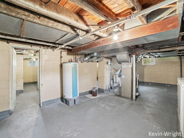 14337 State Road, Nunica, MI 49448