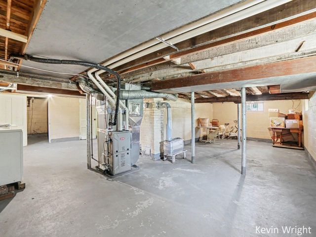 14337 State Road, Nunica, MI 49448