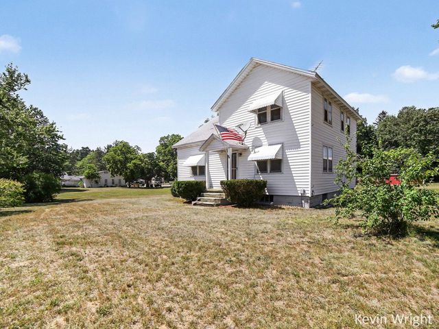 14337 State Road, Nunica, MI 49448