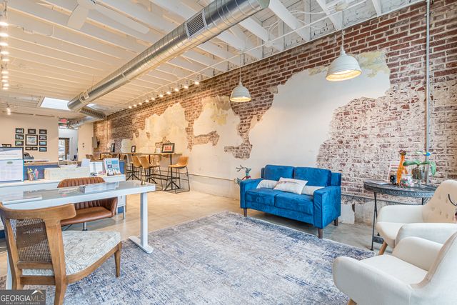 585 CENTRAL, Hapeville, GA 30354