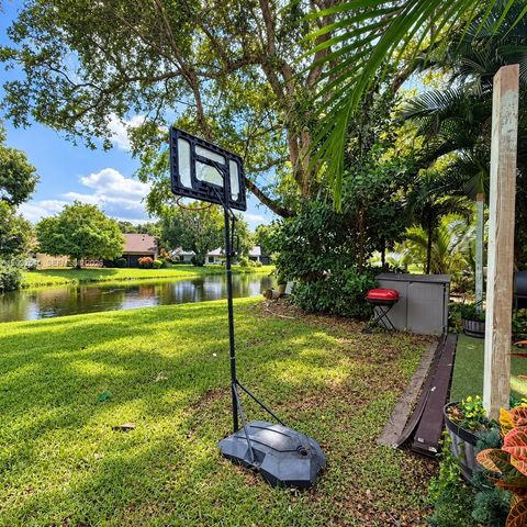 4678 NW 30th Street, Coconut Creek, FL 33063