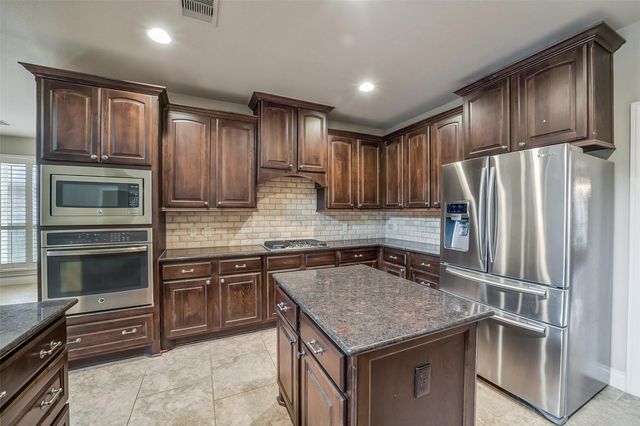 6413 Delta Crossing Court, Rosenberg, TX 77471
