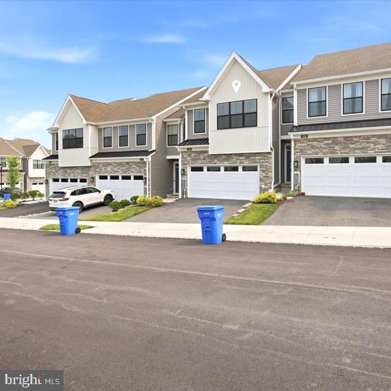 306 SEGEL DR, Media, PA 19063 — photo 2