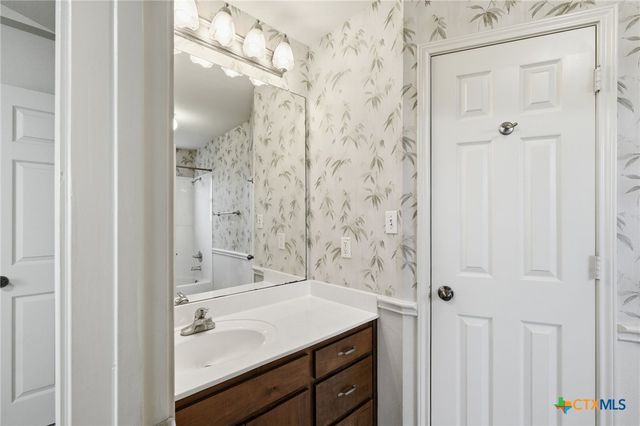 2215 Dry Creek Dr 516, Round Rock, TX 78681