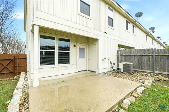 2215 Dry Creek Dr 516, Round Rock, TX 78681