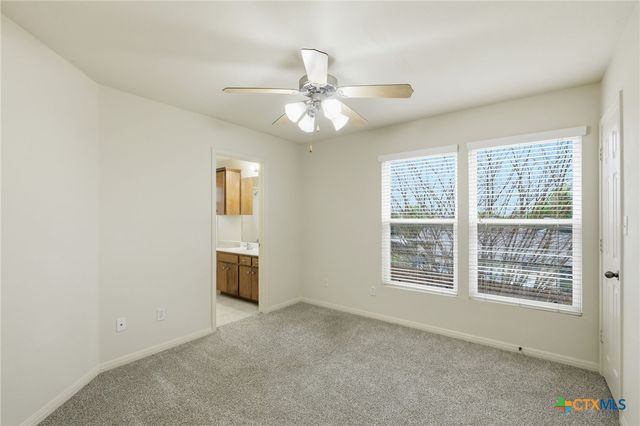 2215 Dry Creek Dr 516, Round Rock, TX 78681