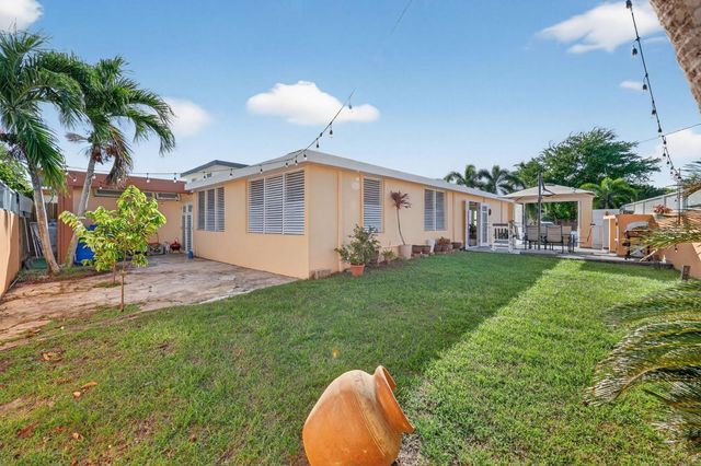 13 ST. RIVERVIEW P-7, Bayamon, PR 00961