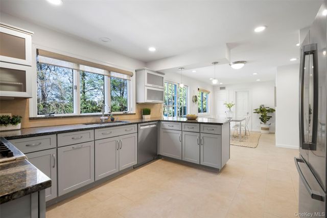 720 Claflin Avenue, Mamaroneck, NY 10543