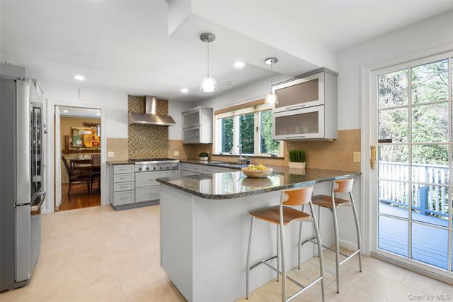 720 Claflin Avenue, Mamaroneck, NY 10543