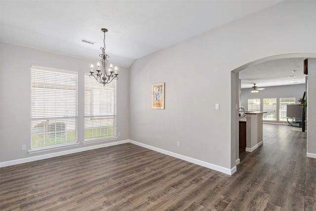 6106 Lakecrest Drive, Sachse, TX 75048