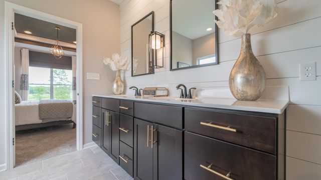 2755 E 105th Avenue, Crown Point, IN 46307