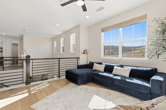 9625 Viewside Drive, Lone Tree, CO 80124