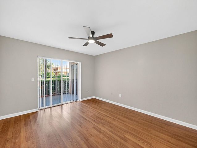 121 SW Palm Drive 107, Port St Lucie, FL 34986