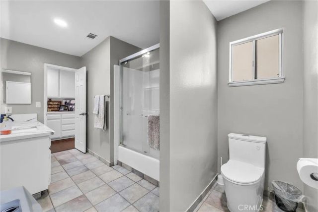 24048 Cruise Circle, Canyon Lake, CA 92587