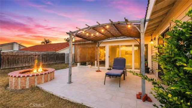 24048 Cruise Circle, Canyon Lake, CA 92587