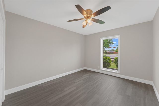 5001 N COLONY Boulevard, The Colony, TX 75056