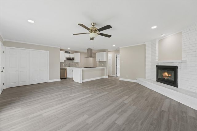 5001 N COLONY Boulevard, The Colony, TX 75056