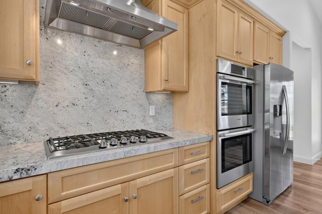 2761 Ponderosa Rd, Shingle Springs, CA 95682