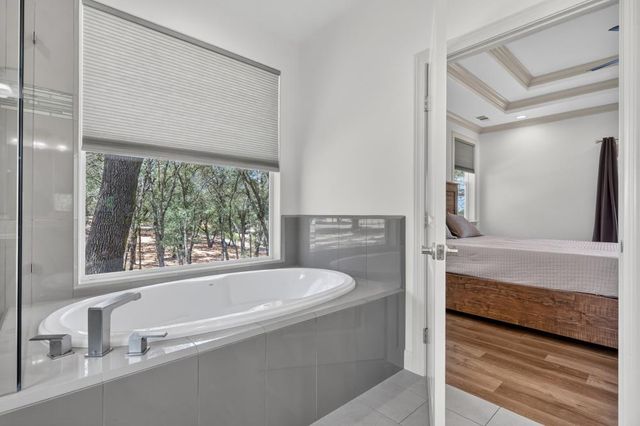 2761 Ponderosa Rd, Shingle Springs, CA 95682