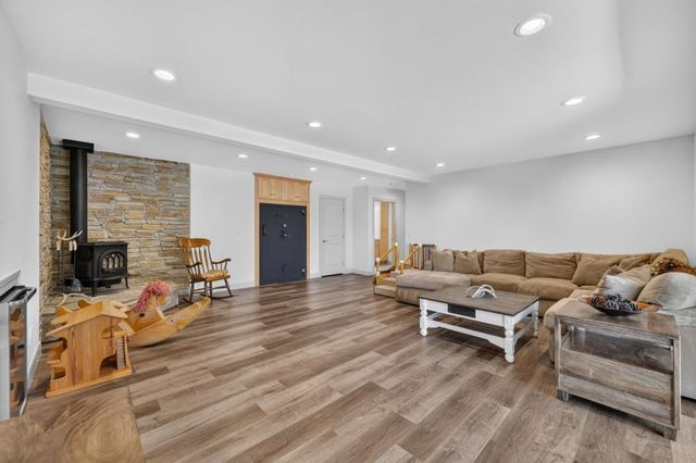 2761 Ponderosa Rd, Shingle Springs, CA 95682