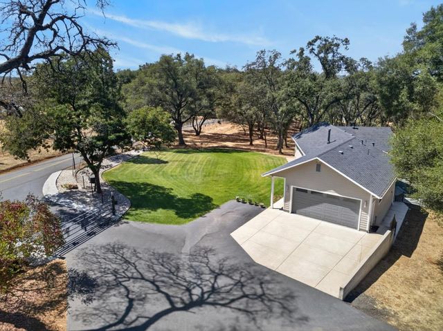 2761 Ponderosa Rd, Shingle Springs, CA 95682