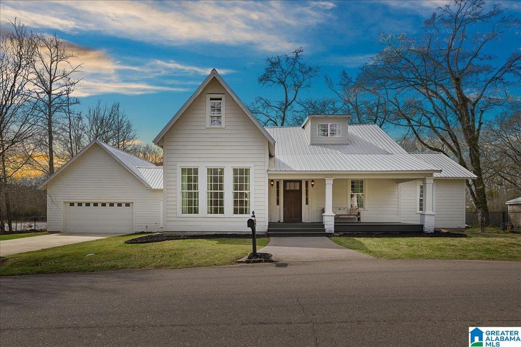 251 ROBINSON STREET, Springville, AL 35146