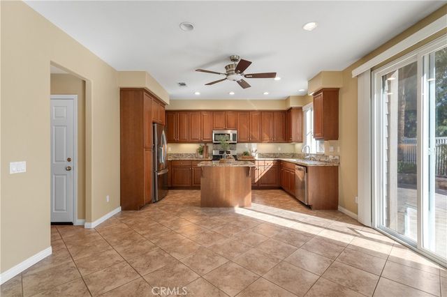 28817 Edenton, Temecula, CA 92591