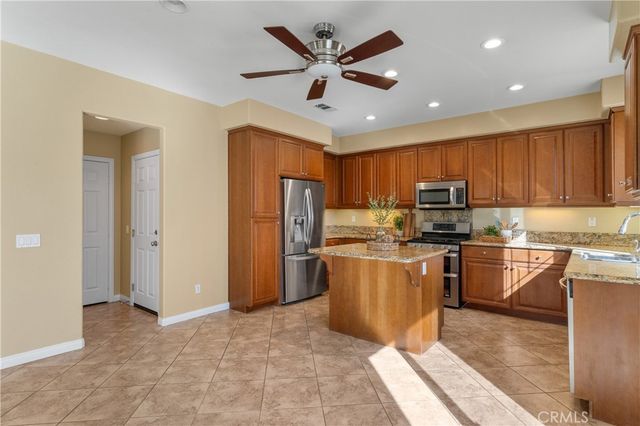 28817 Edenton, Temecula, CA 92591