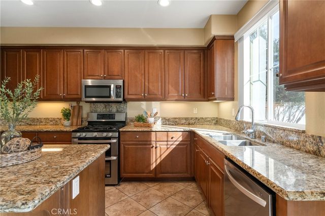 28817 Edenton, Temecula, CA 92591