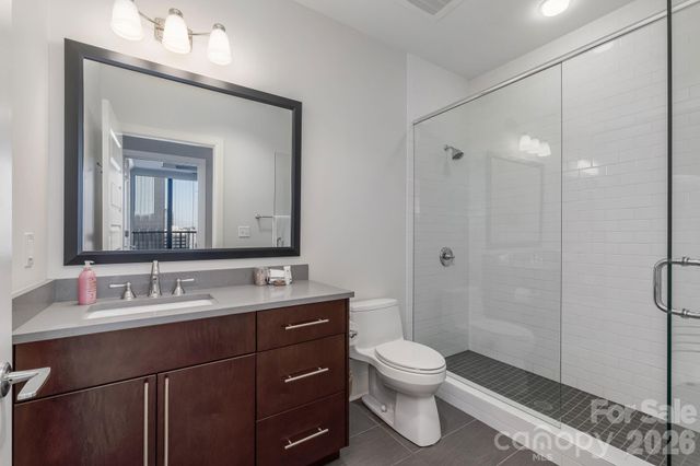 222 S Caldwell Street 2005, Charlotte, NC 28202