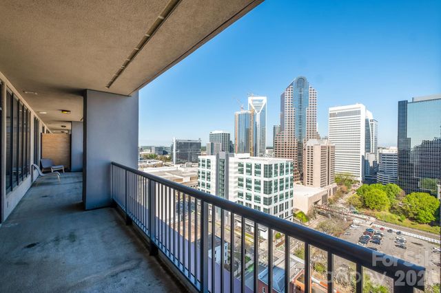 222 S Caldwell Street 2005, Charlotte, NC 28202