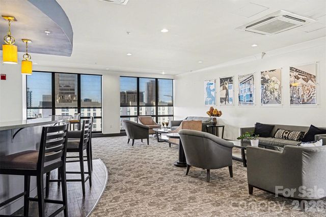 222 S Caldwell Street 2005, Charlotte, NC 28202