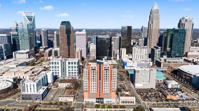 222 S Caldwell Street 2005, Charlotte, NC 28202